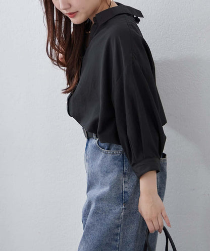 多種紐扣竹筍褶女襯衫