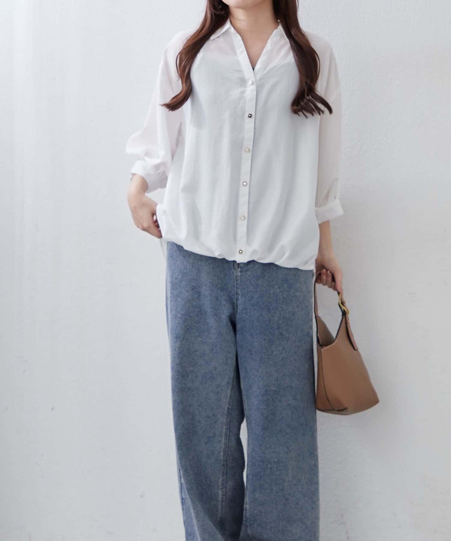 多種紐扣竹筍褶女襯衫