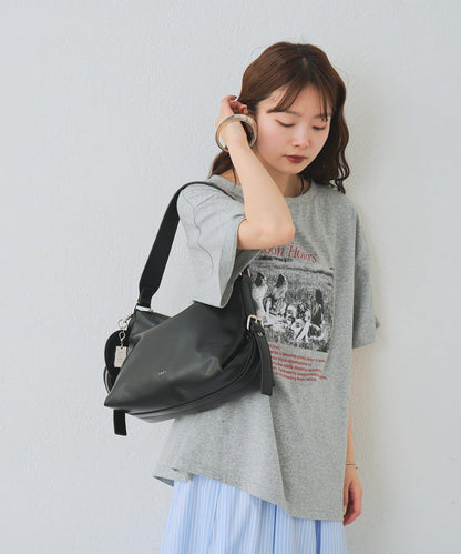 loti 豆形帶鏡收納包