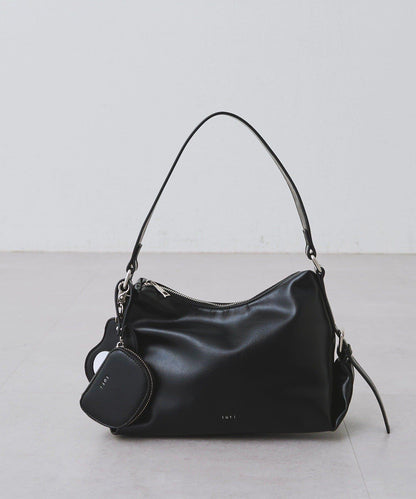 loti 豆形帶鏡收納包