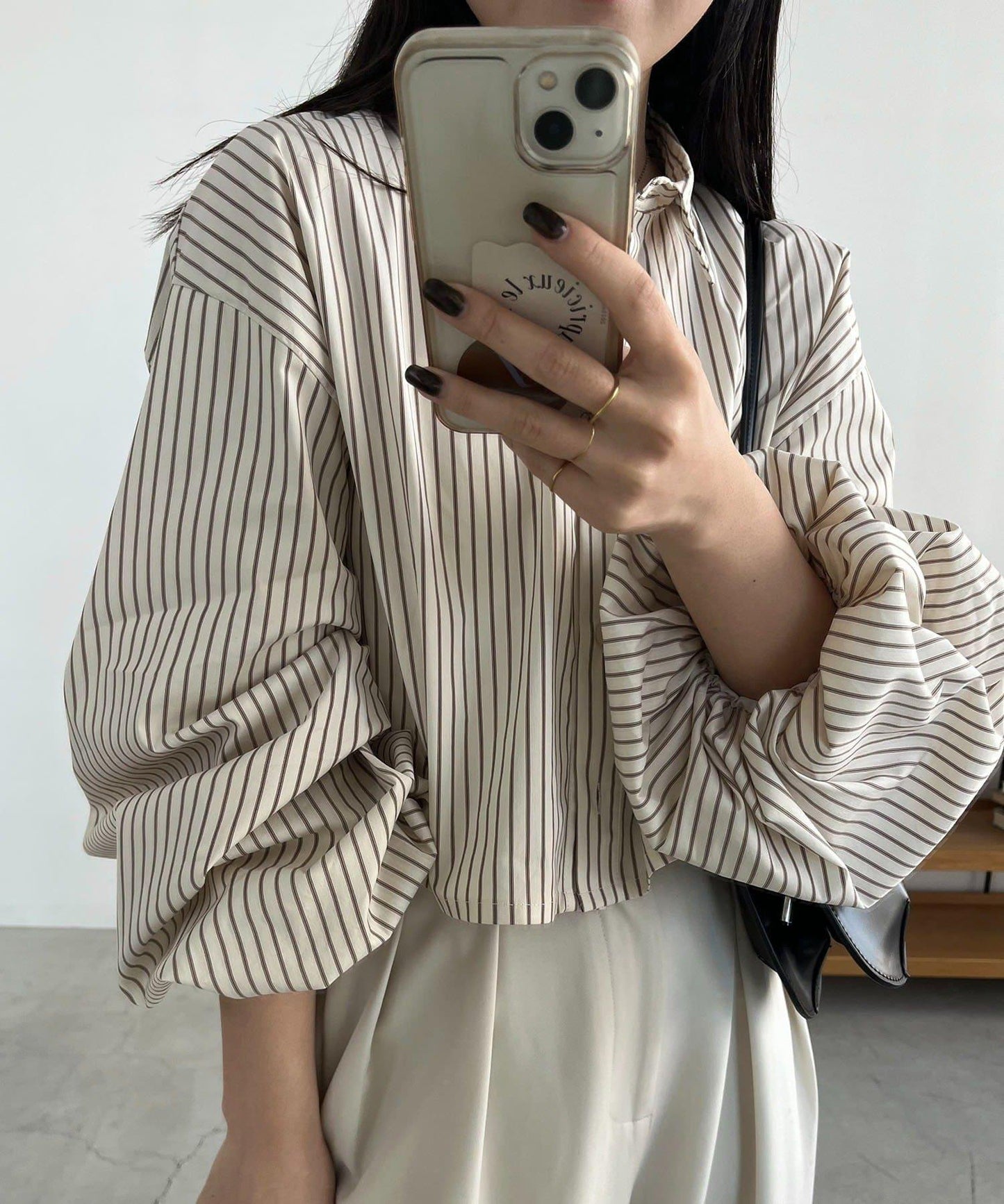 CAPRICIEUX LE'MAGE 泡泡袖短款襯衫