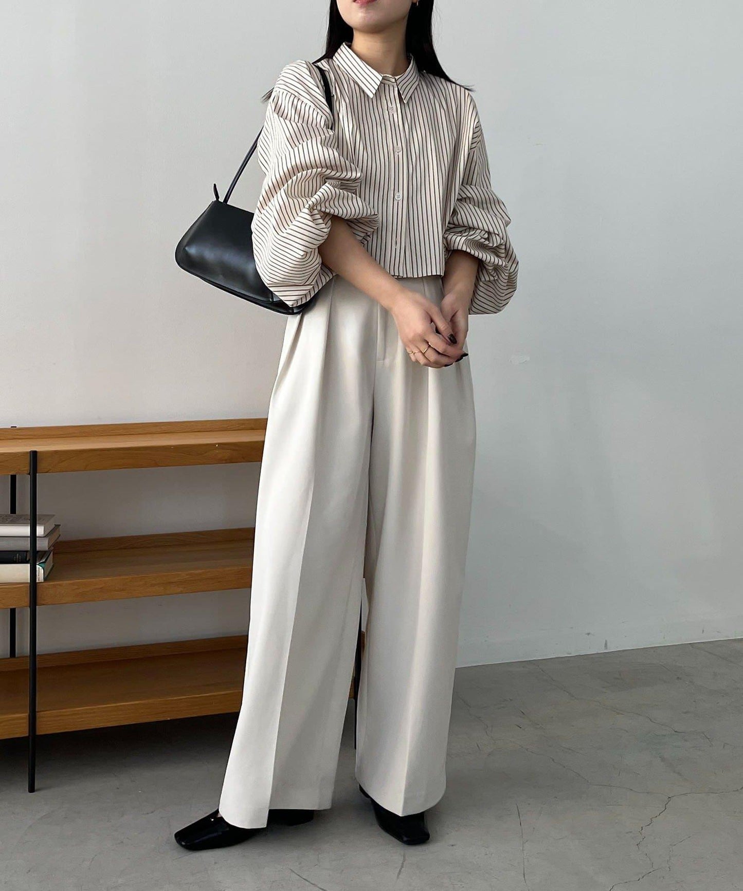 CAPRICIEUX LE'MAGE 泡泡袖短款襯衫