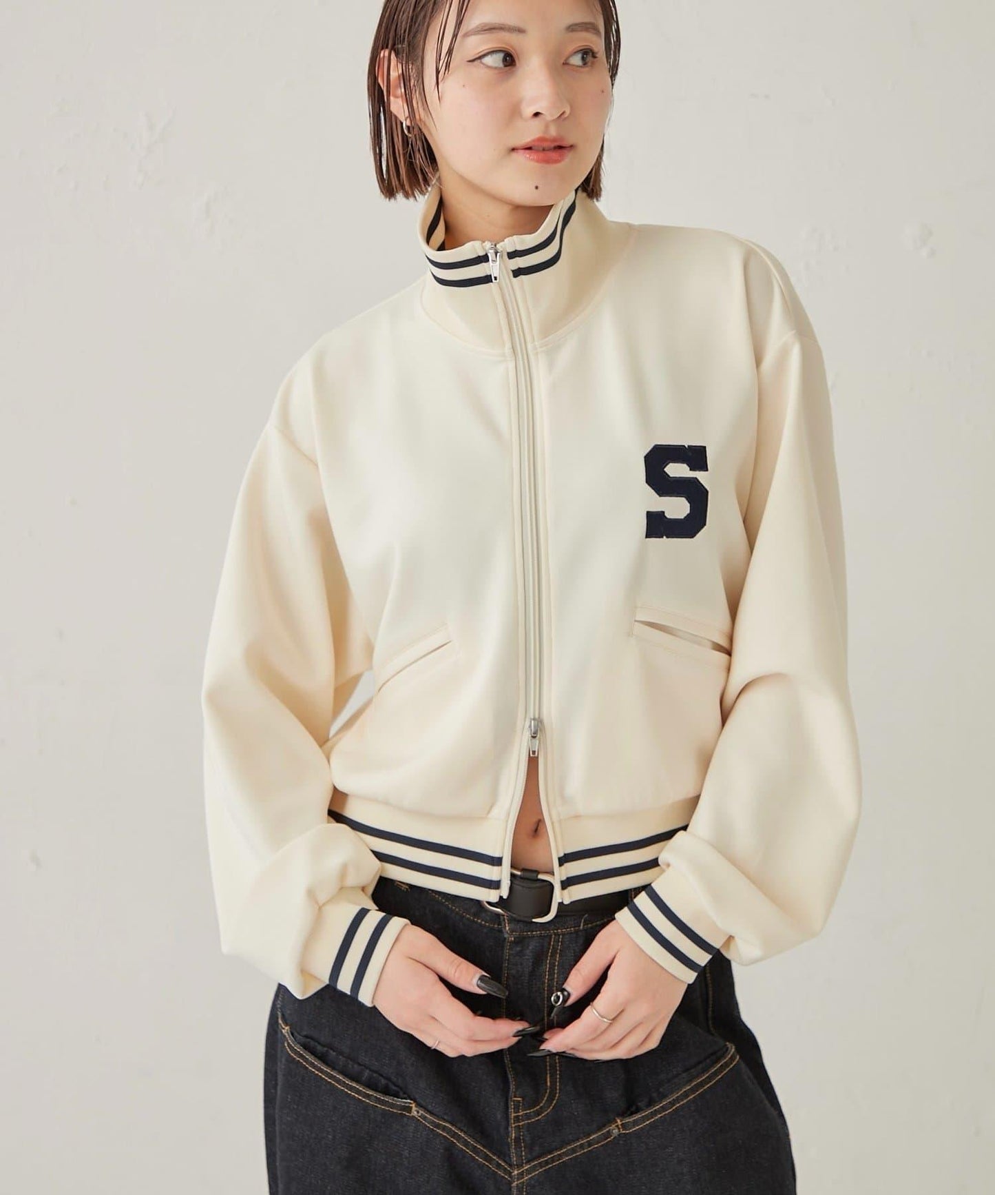 S字Logo 短版設計 運動夾克