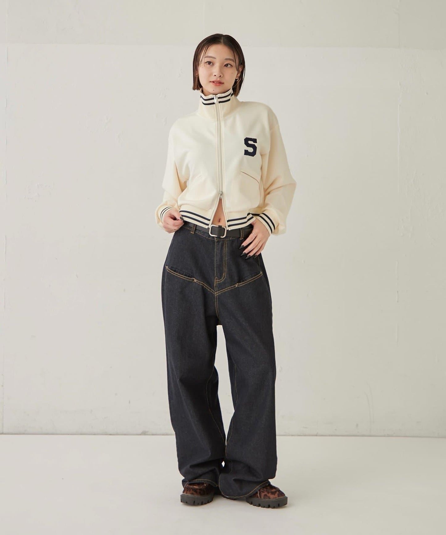 S字Logo 短版設計 運動夾克