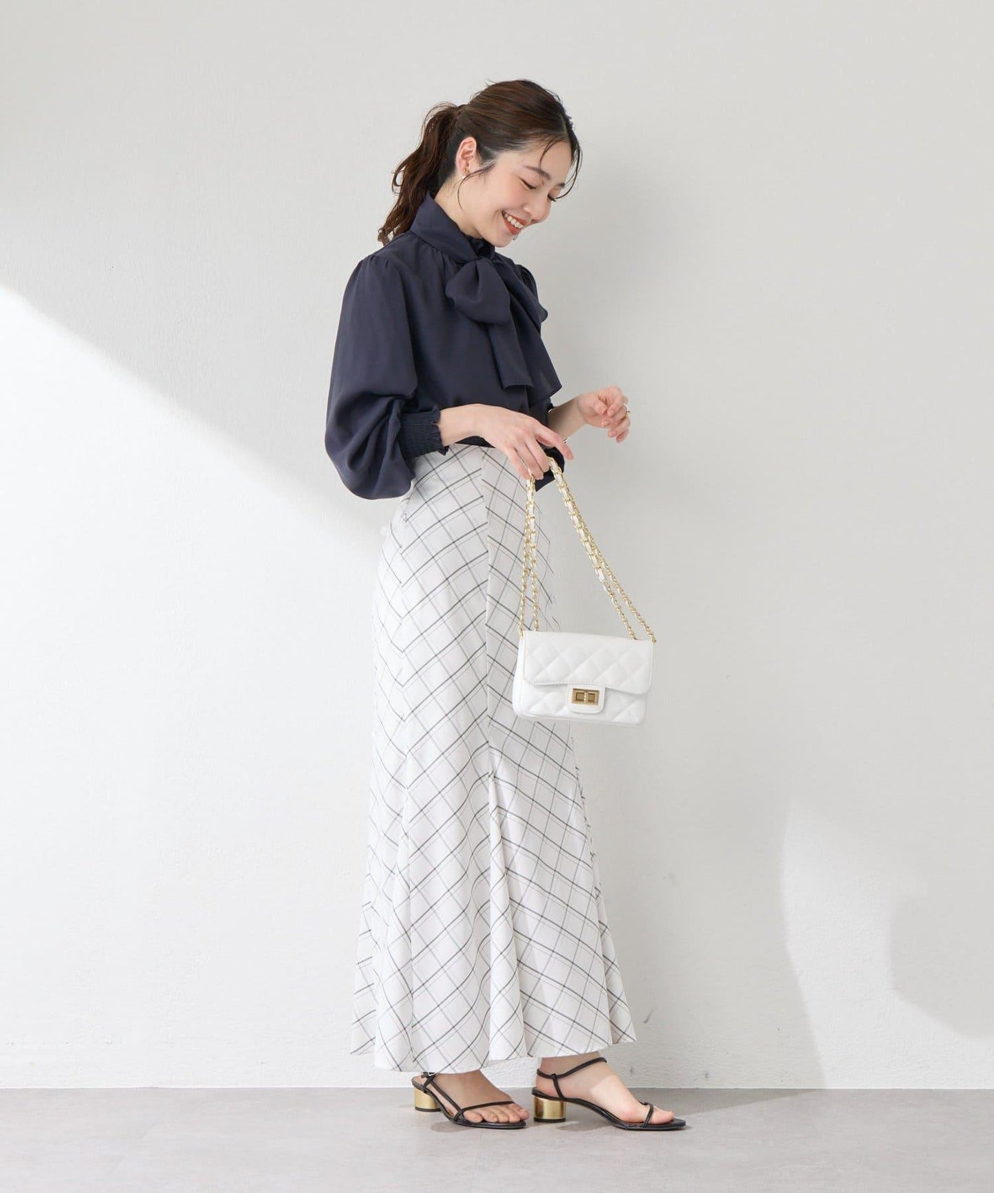 蝴蝶結繫帶 抽褶設計 女襯衫