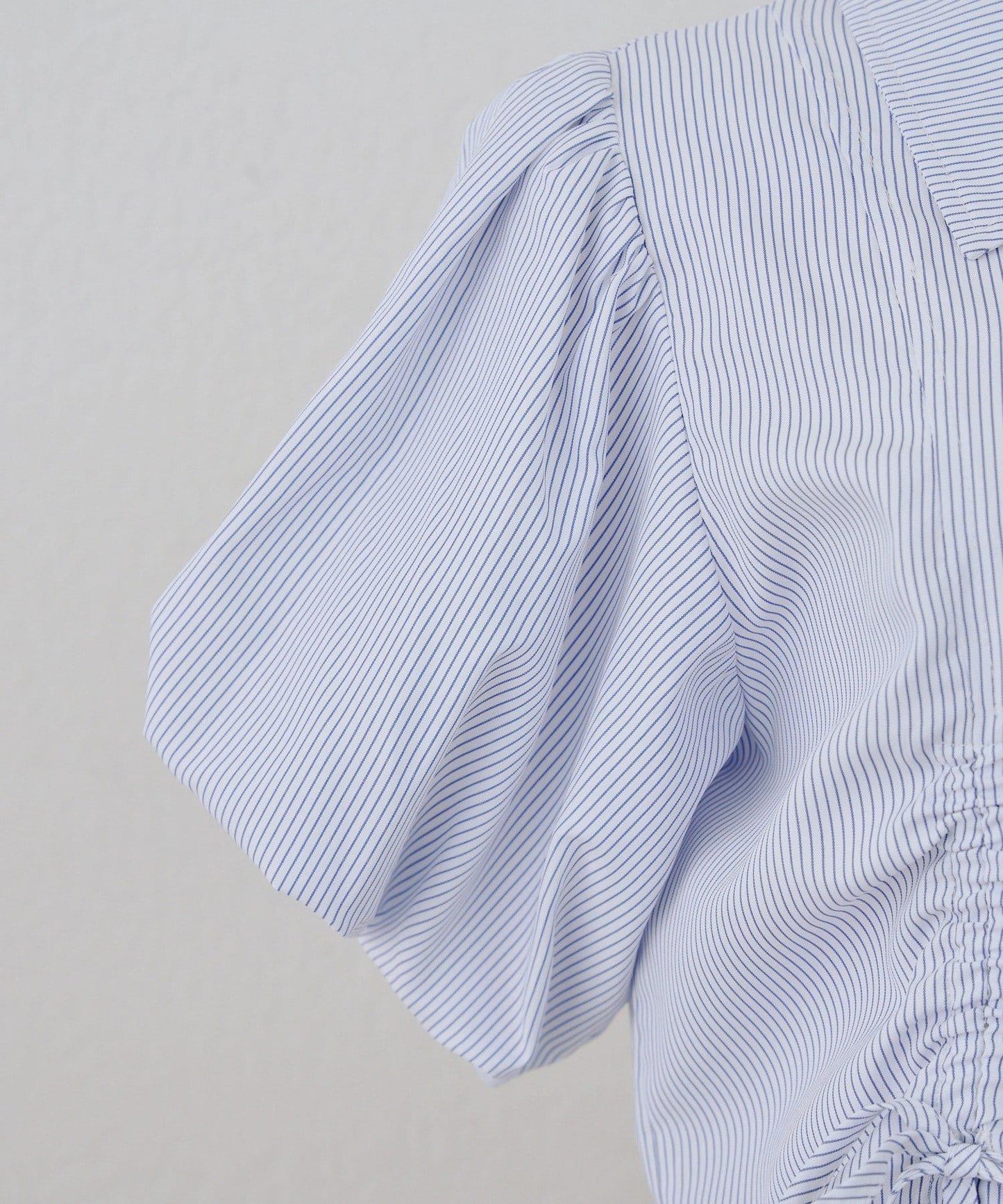 泡泡袖 抽繩設計 短款 襯衫