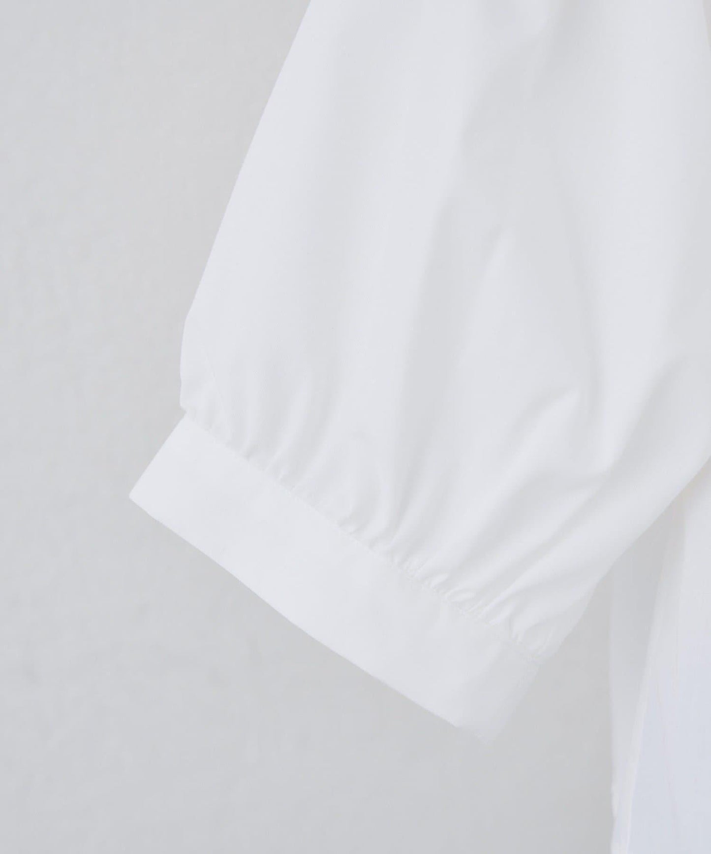 ANOTHER BRANCH 校園風附領帶襯衫