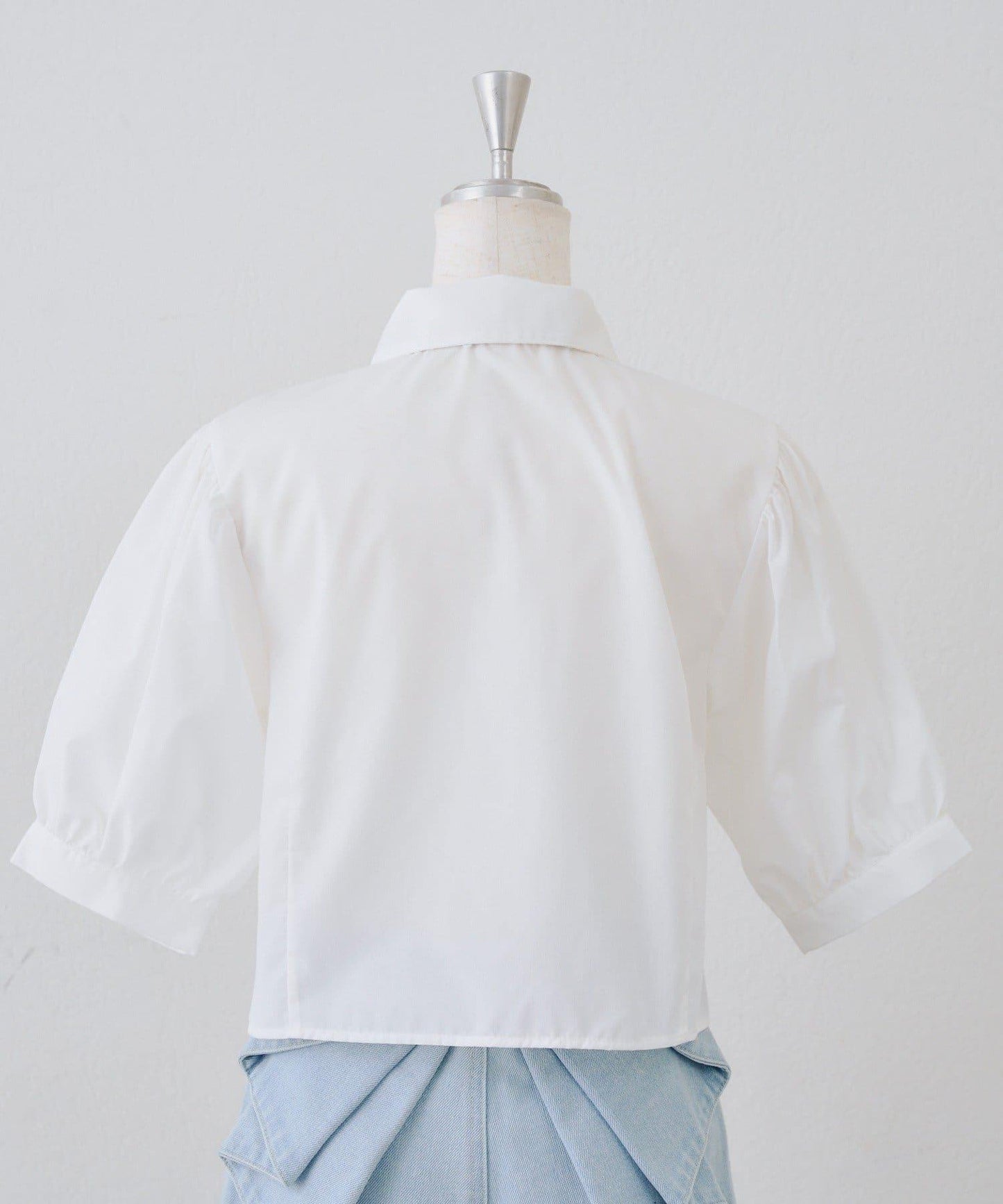 ANOTHER BRANCH 校園風附領帶襯衫