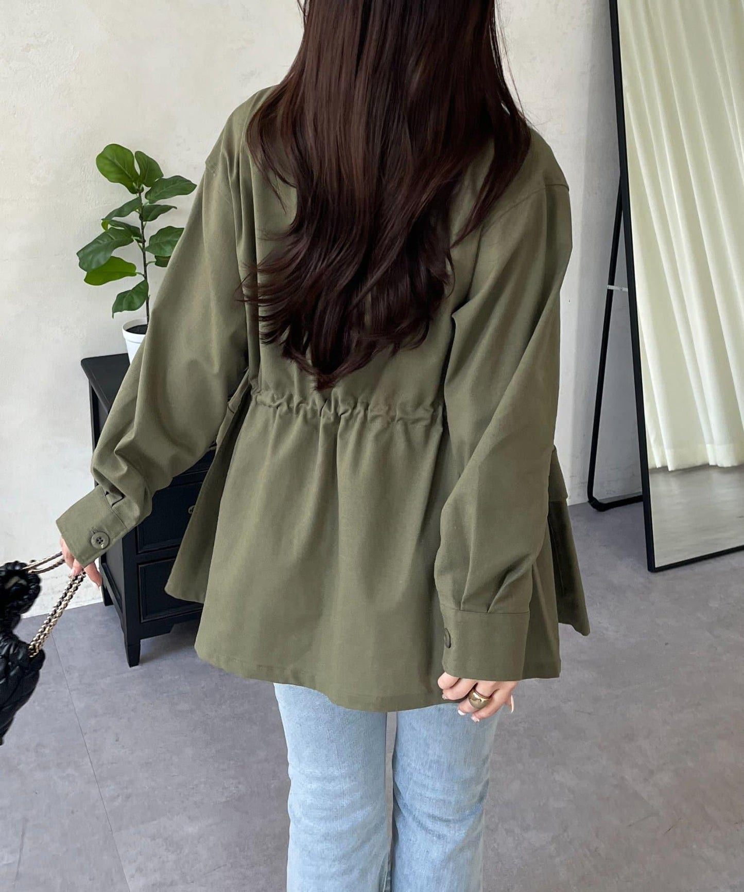 抽繩荷葉擺軍裝風襯衫