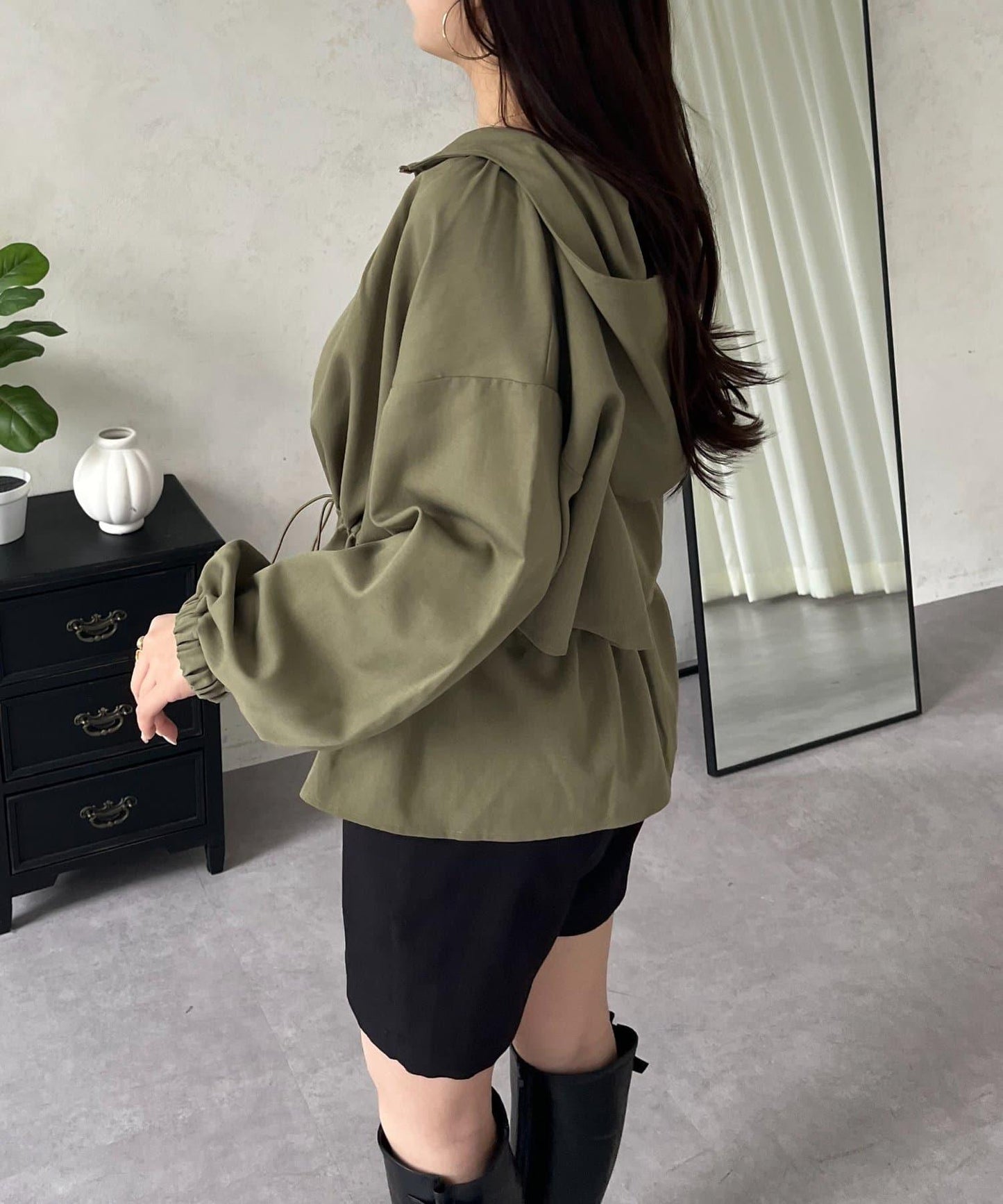 防曬 後背抽繩 荷葉擺 戶外風衣