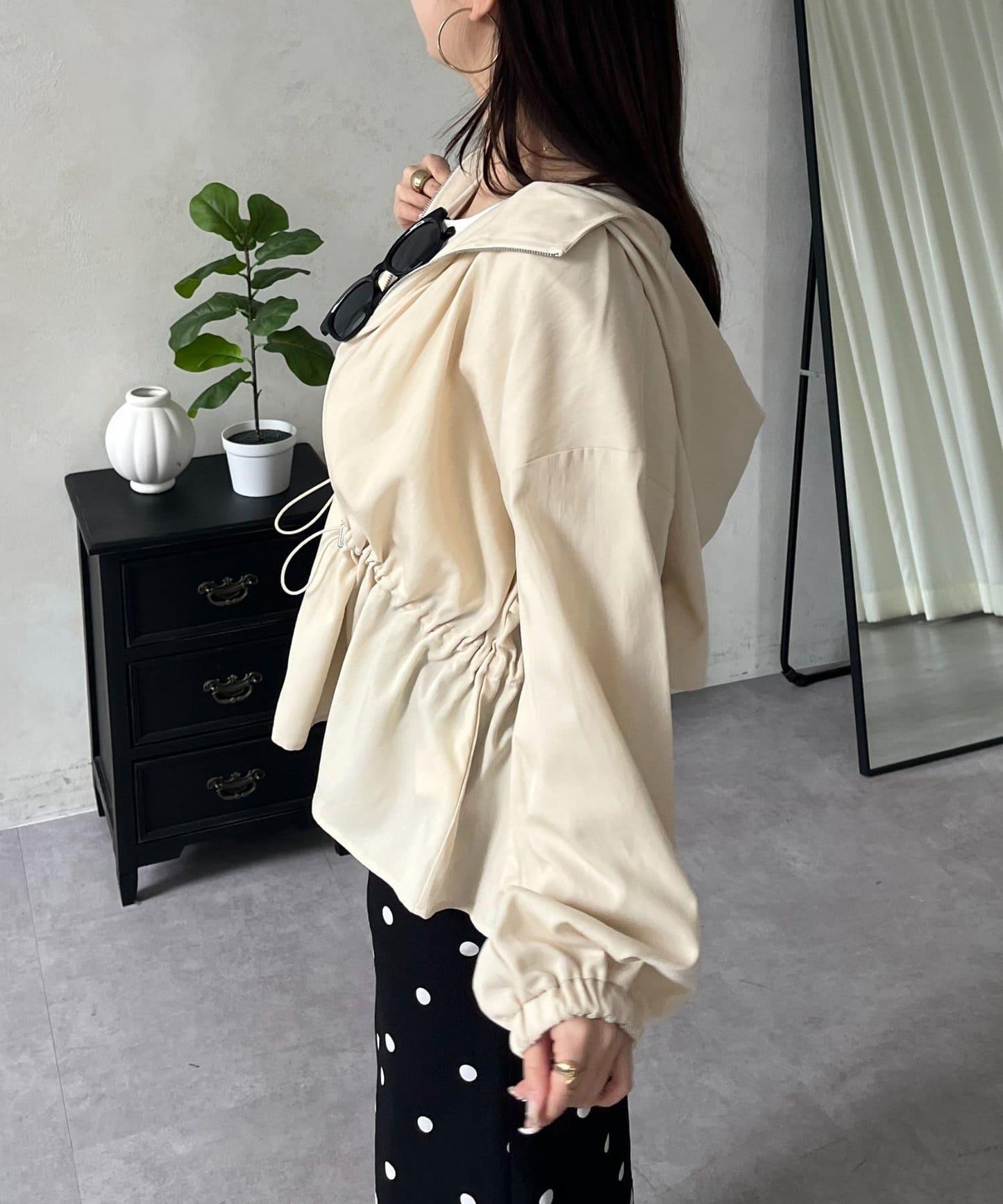 防曬 後背抽繩 荷葉擺 戶外風衣