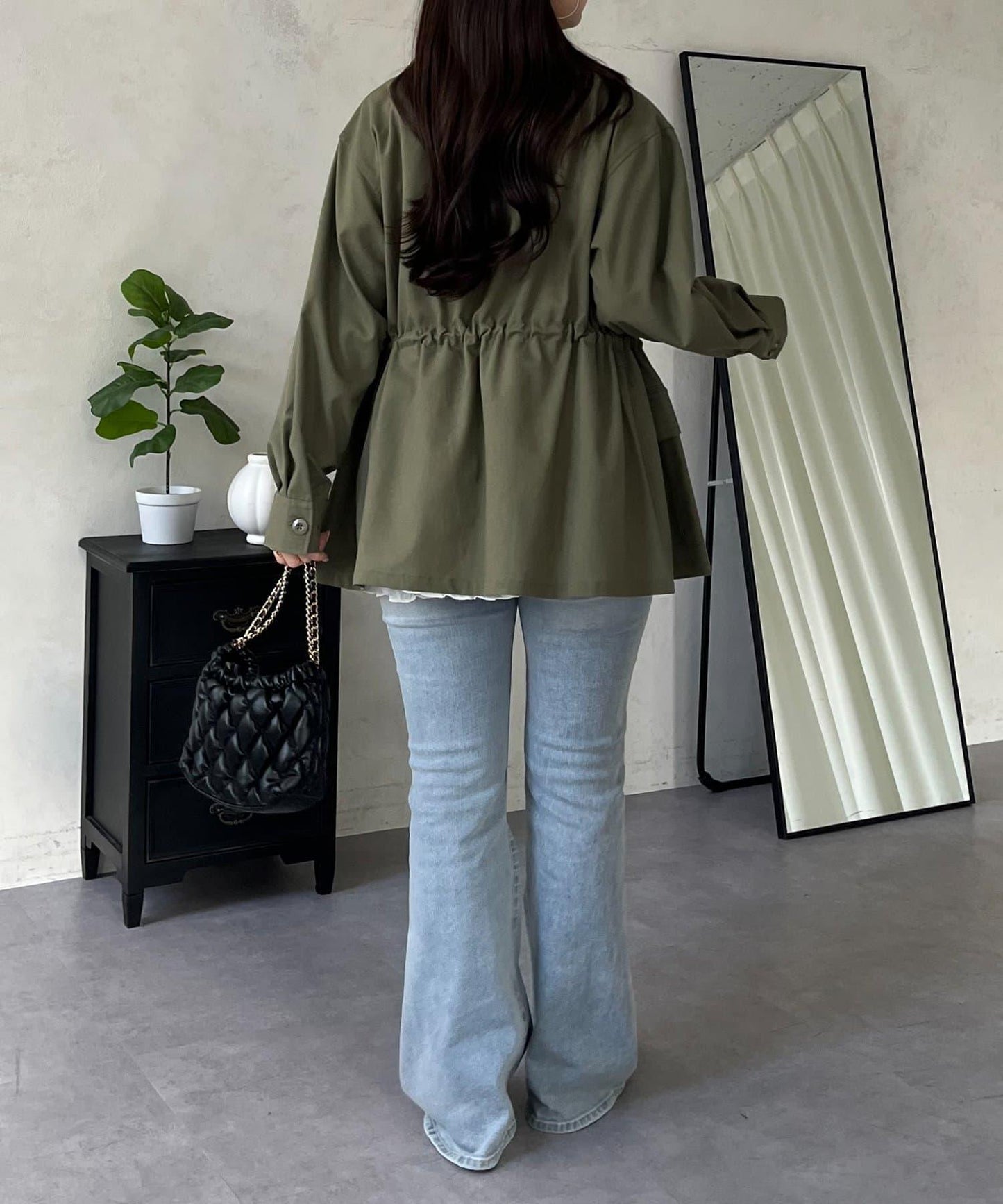 抽繩荷葉擺軍裝風襯衫