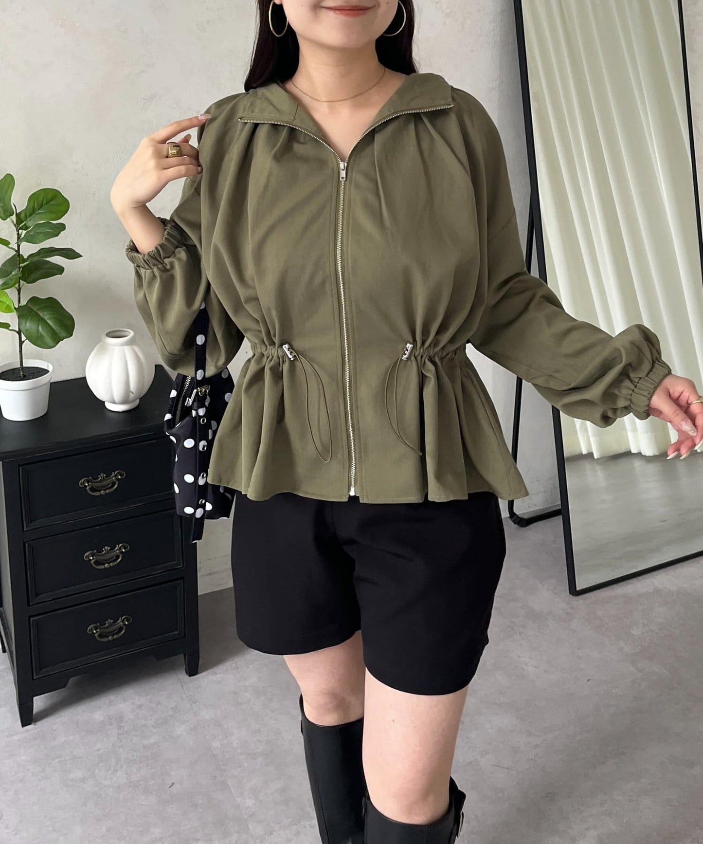 防曬 後背抽繩 荷葉擺 戶外風衣