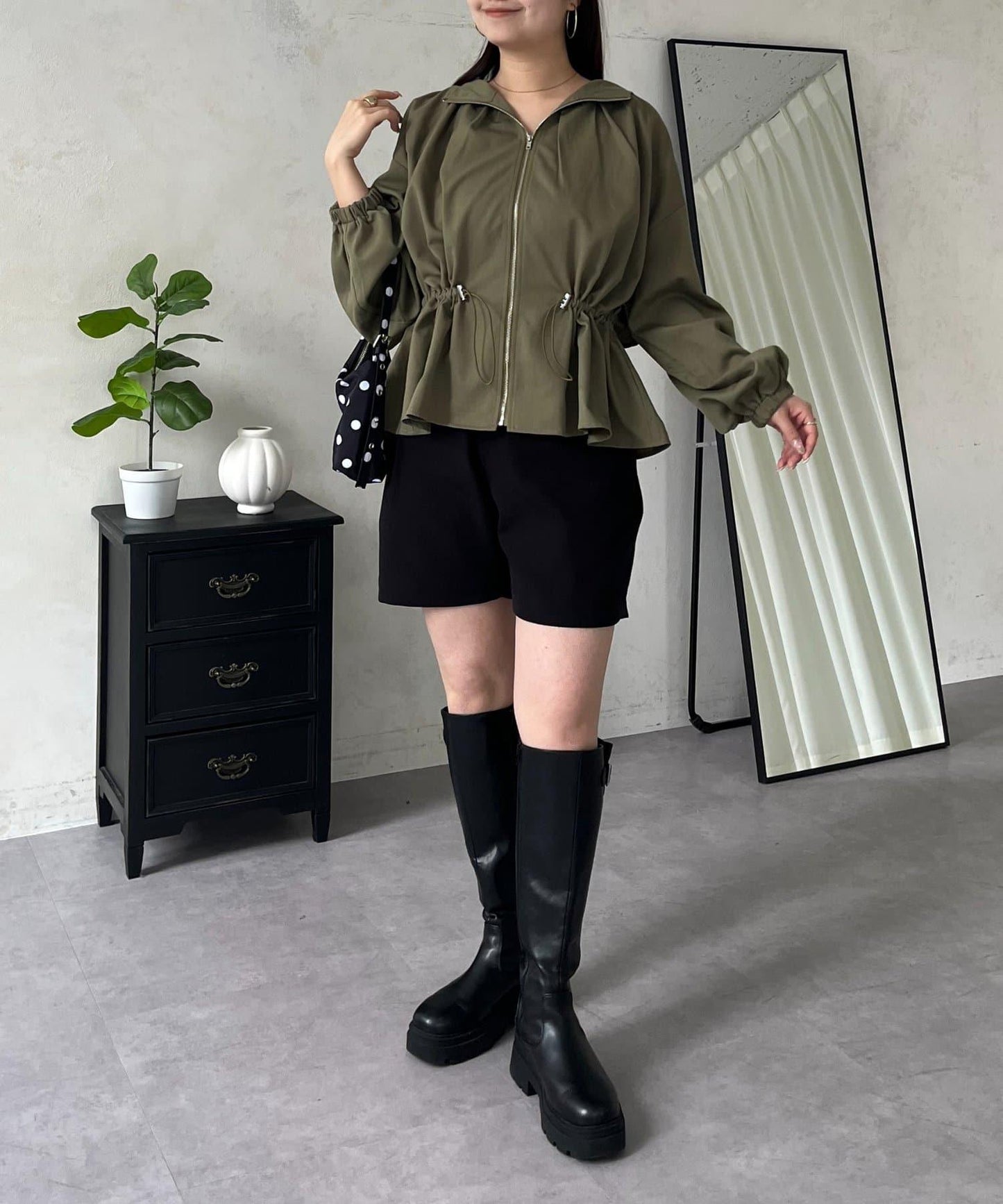 防曬 後背抽繩 荷葉擺 戶外風衣