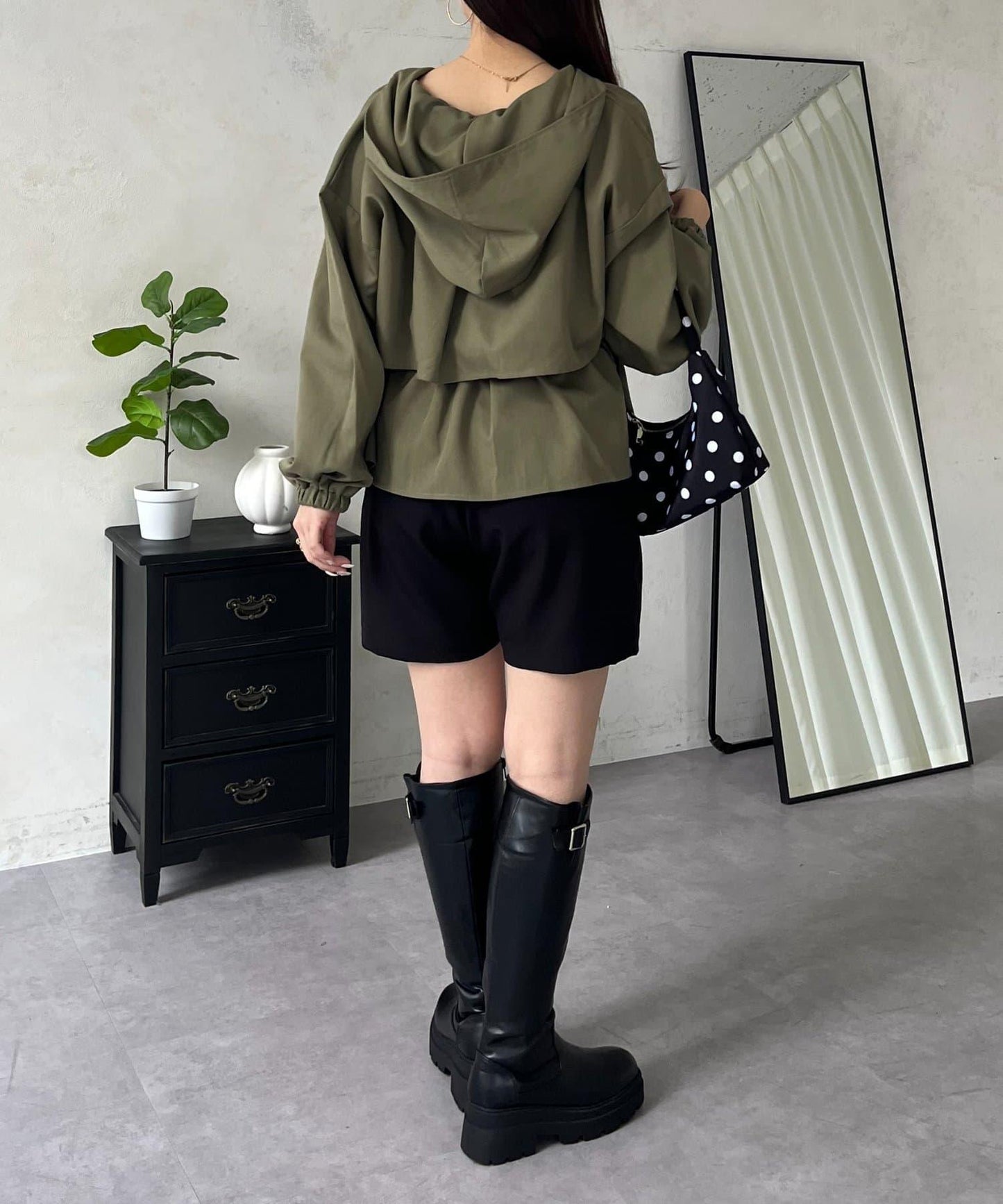 防曬 後背抽繩 荷葉擺 戶外風衣