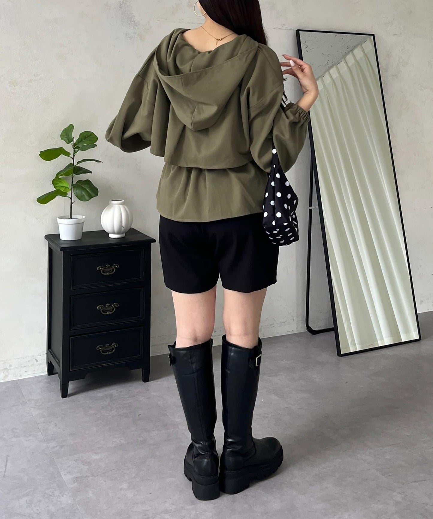 防曬 後背抽繩 荷葉擺 戶外風衣