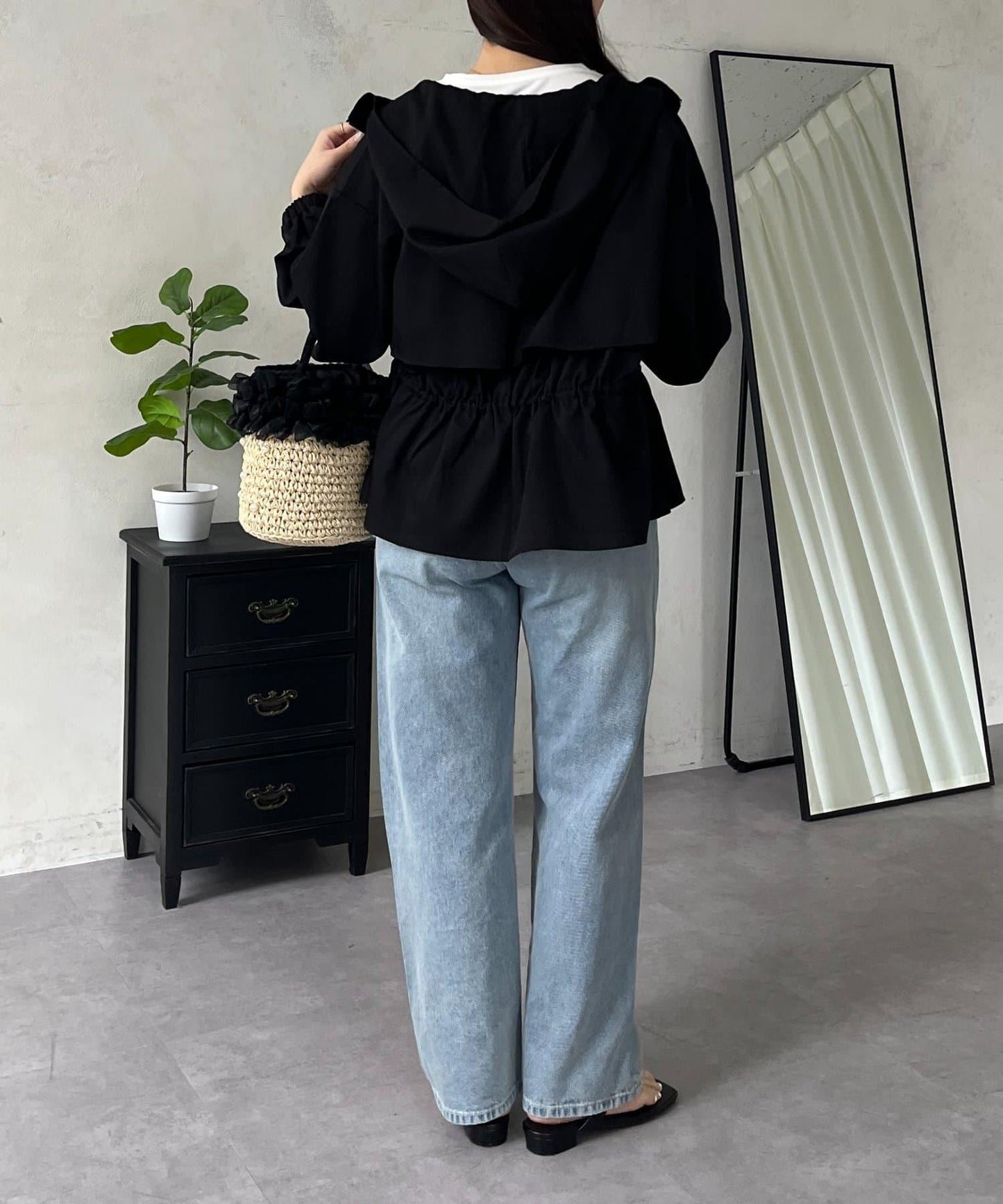 防曬 後背抽繩 荷葉擺 戶外風衣