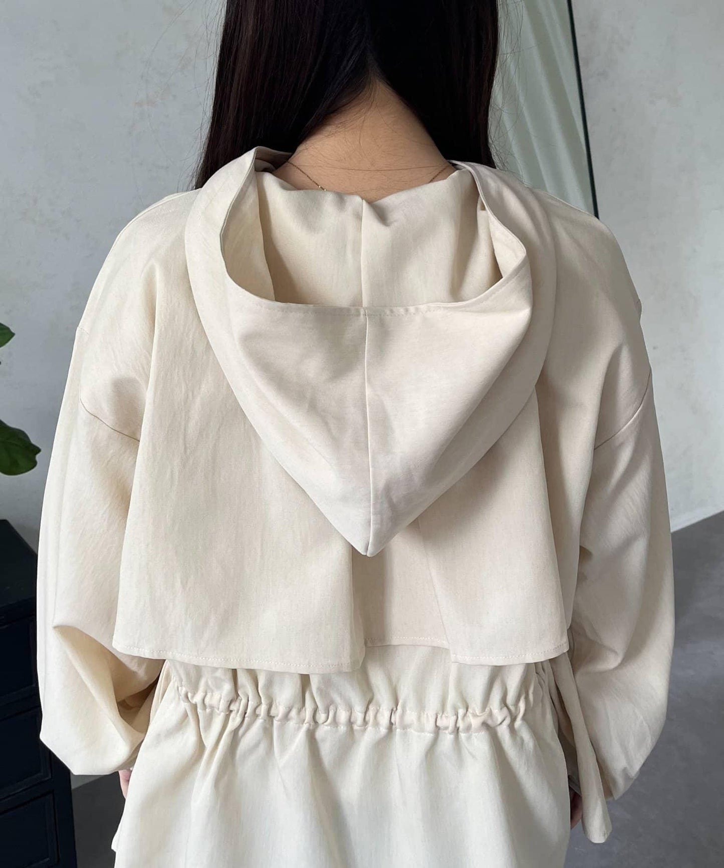 防曬 後背抽繩 荷葉擺 戶外風衣