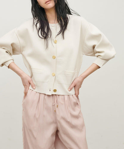 含Logo金扣聚酯圓領針織開衫