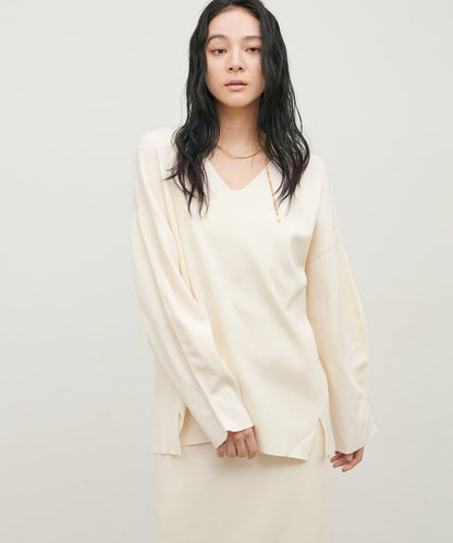 UV接觸冷感 寬鬆 deep V 針織上衣