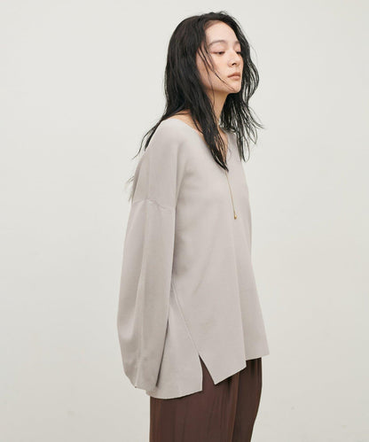 UV接觸冷感 寬鬆 deep V 針織上衣