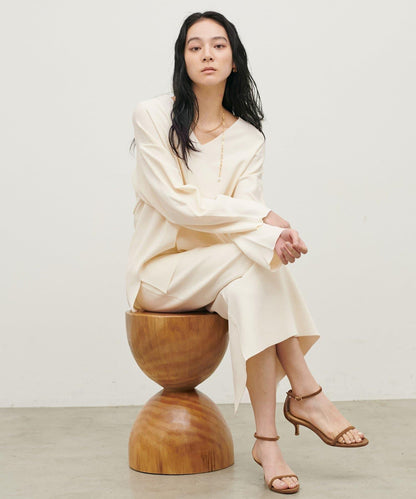 UV接觸冷感 寬鬆 deep V 針織上衣