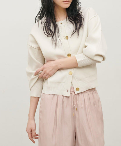 含Logo金扣聚酯圓領針織開衫