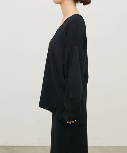 UV接觸冷感 寬鬆 deep V 針織上衣