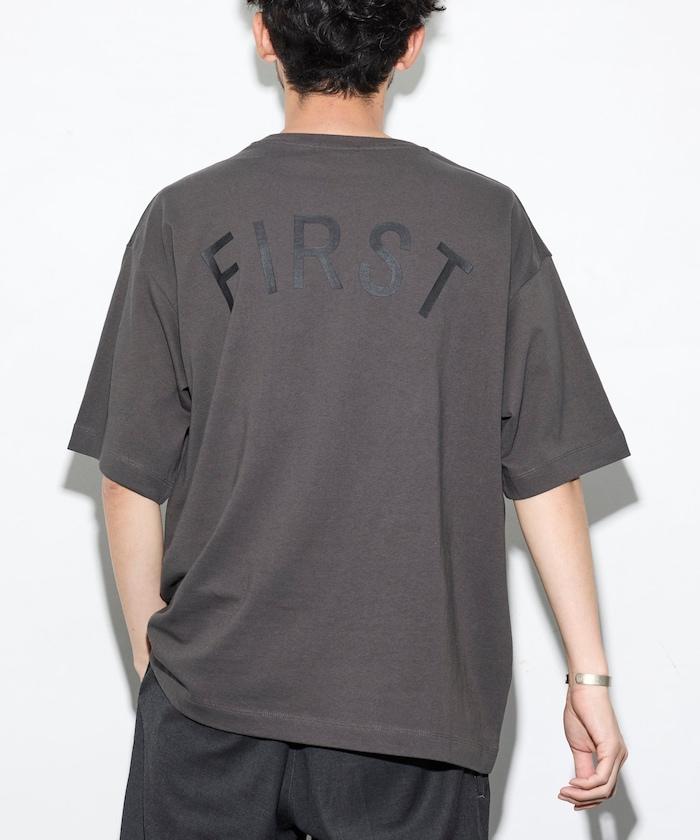 6盎司 前置Logo刺繡 後背印花 圓領T恤 PRINT ROUND FIRST