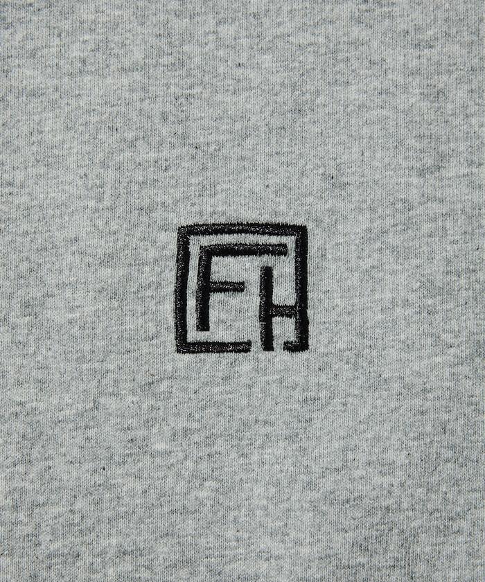 6盎司 前置Logo刺繡 後背印花 圓領T恤 PRINT ROUND FIRST