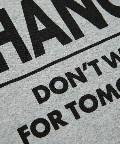 6盎司前胸刺繡logo圓領後背印花T恤 PRINT LEFT CHEST EMBROIDERY BOX FIRST