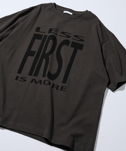 6盎司前置LOGO印花 圓領T恤 PRINT BIG FIRST