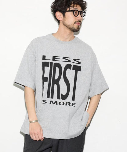 6盎司前置LOGO印花 圓領T恤 PRINT BIG FIRST