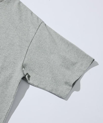 6盎司前置LOGO印花 圓領T恤 PRINT BIG FIRST