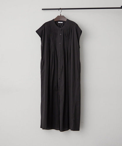 輕盈面料 法式短袖 褶皺 連衣裙