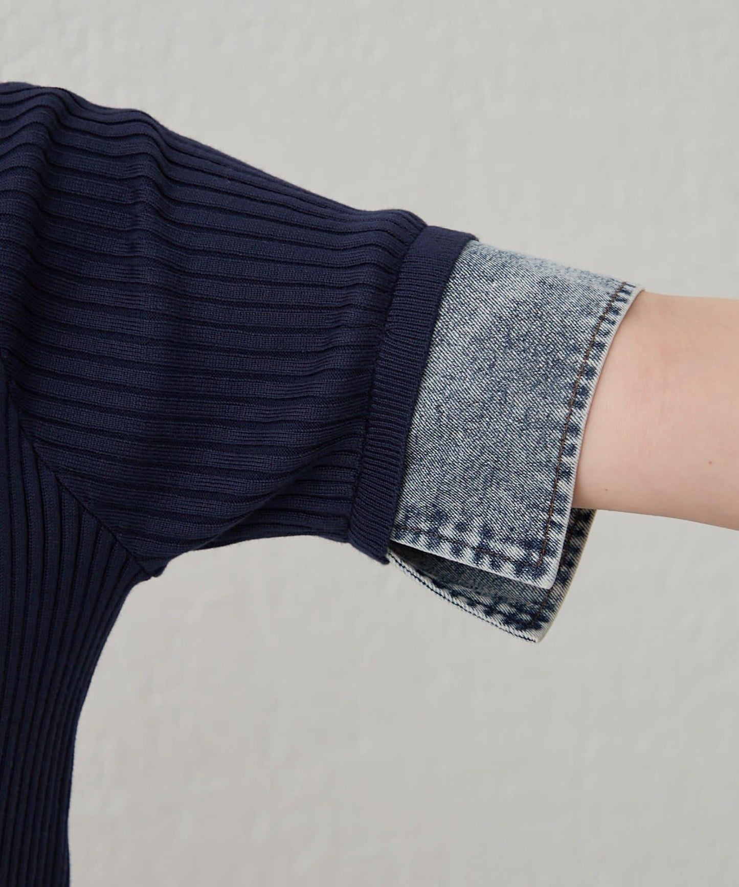 清爽休閒風牛仔拼接針織開衫