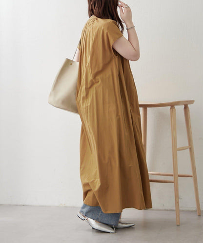 輕盈面料 法式短袖 褶皺 連衣裙