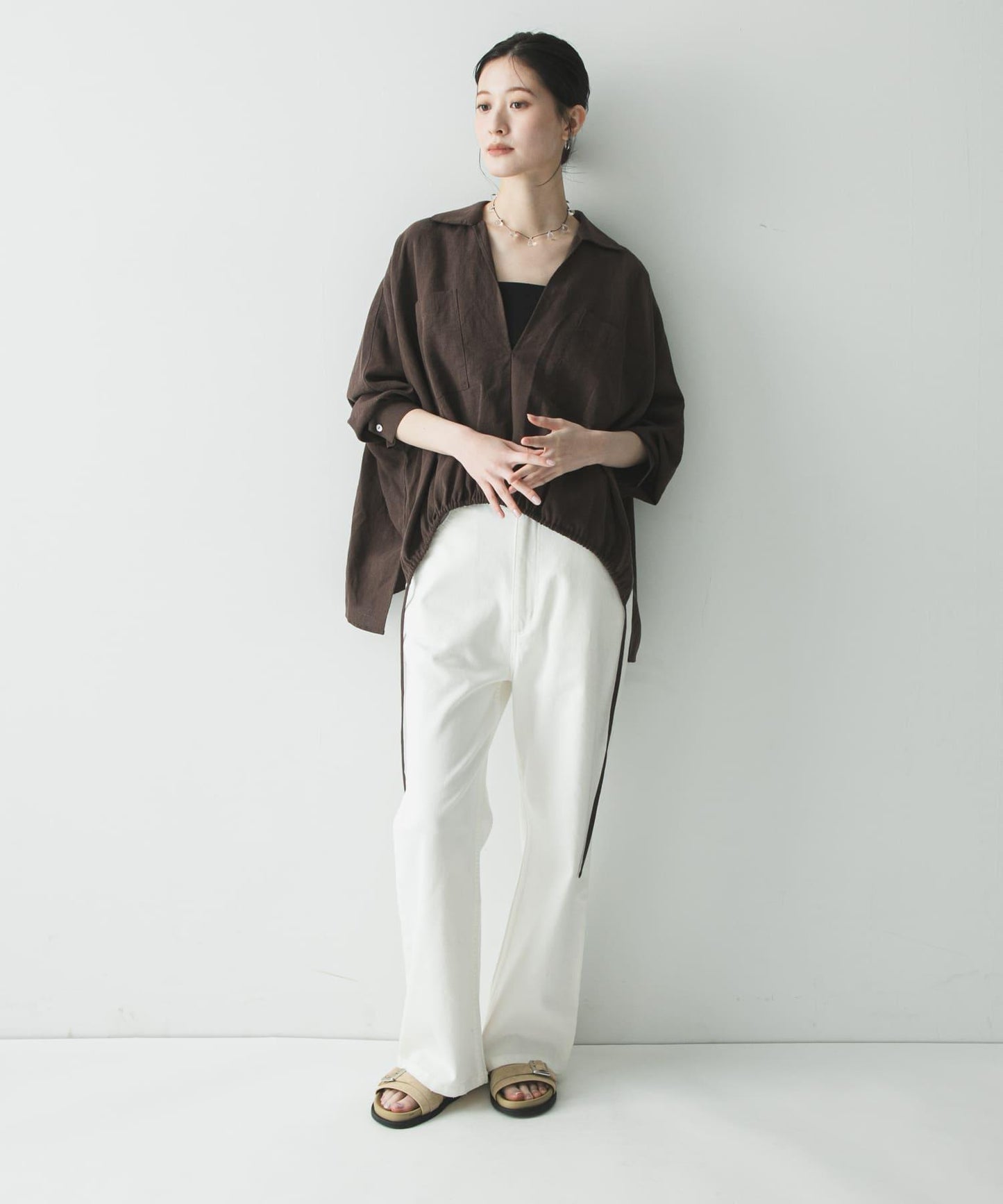 亞麻人造絲抽褶下襬襯衫