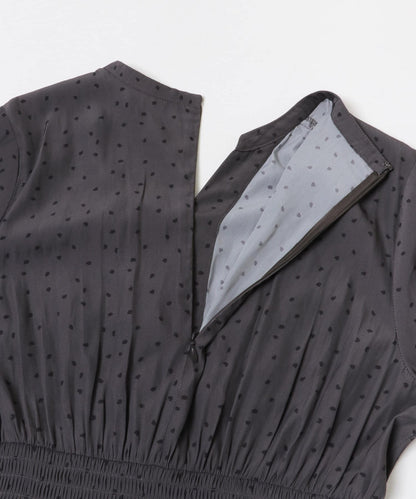 腰部抽褶圓點連衣裙