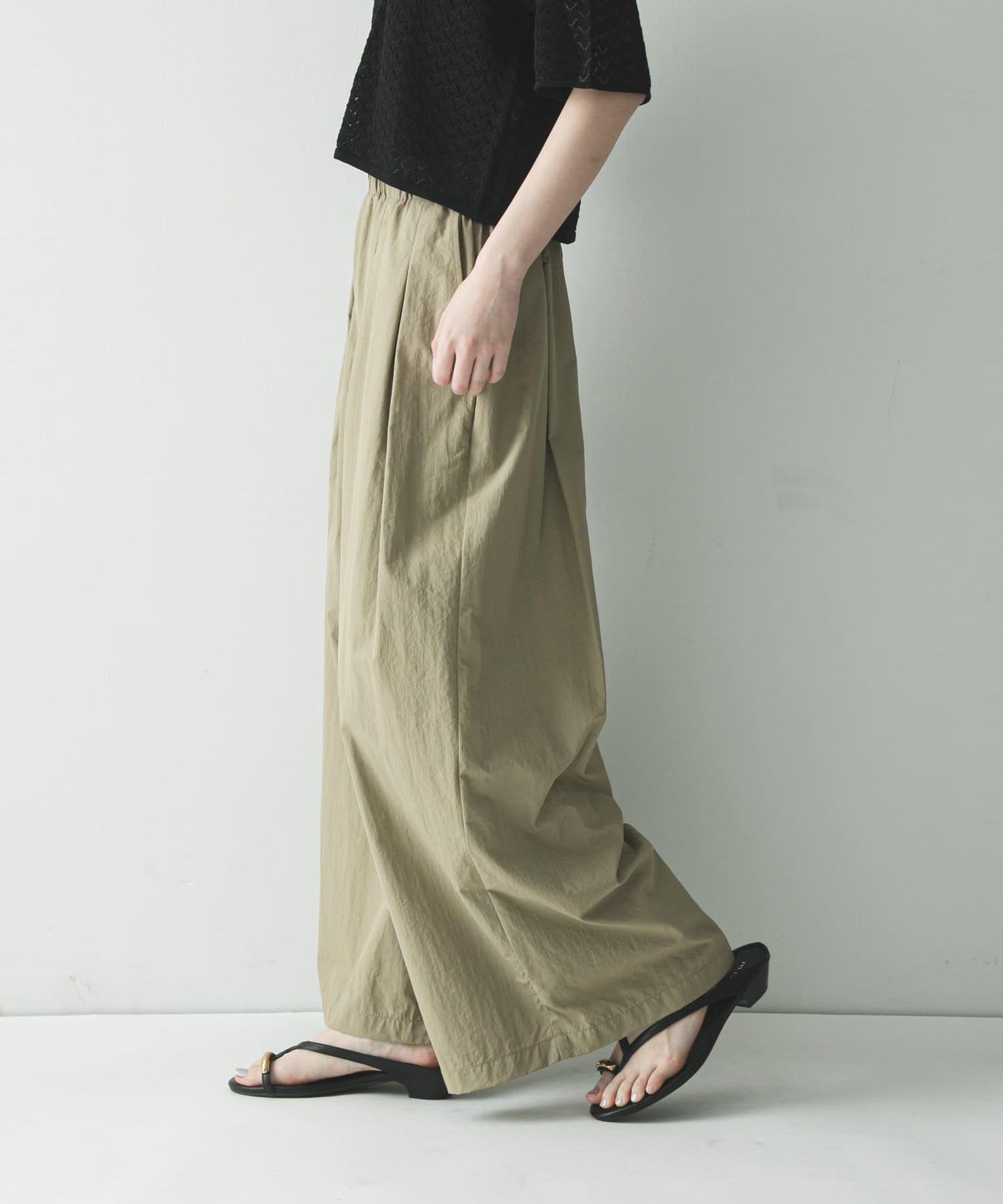 UR TECH 抽褶寬鬆 彈力面料 闊腿褲