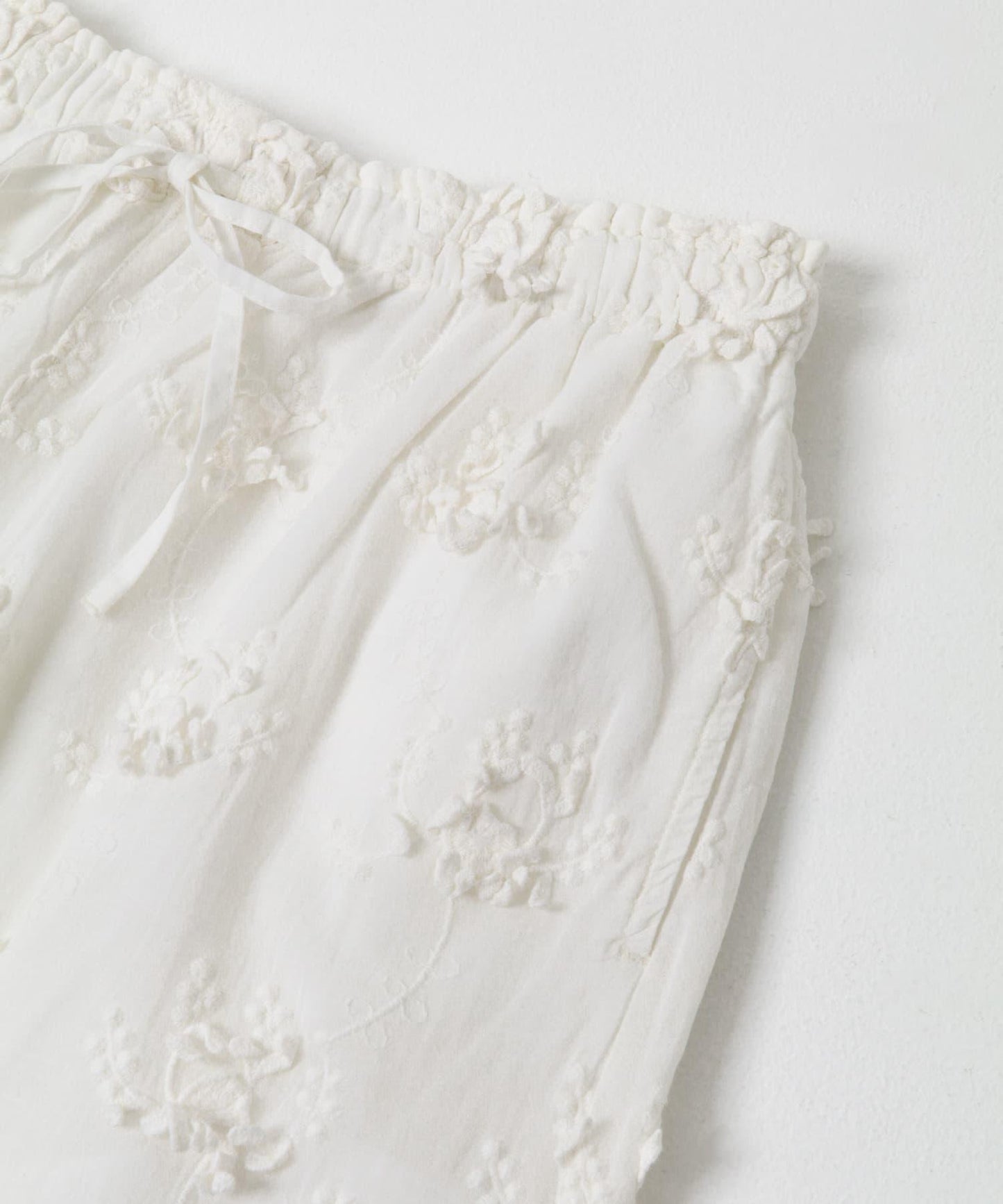 crinkle crinkle crinkle 3D EMBROIDERY EASY PANTS 休閒褲