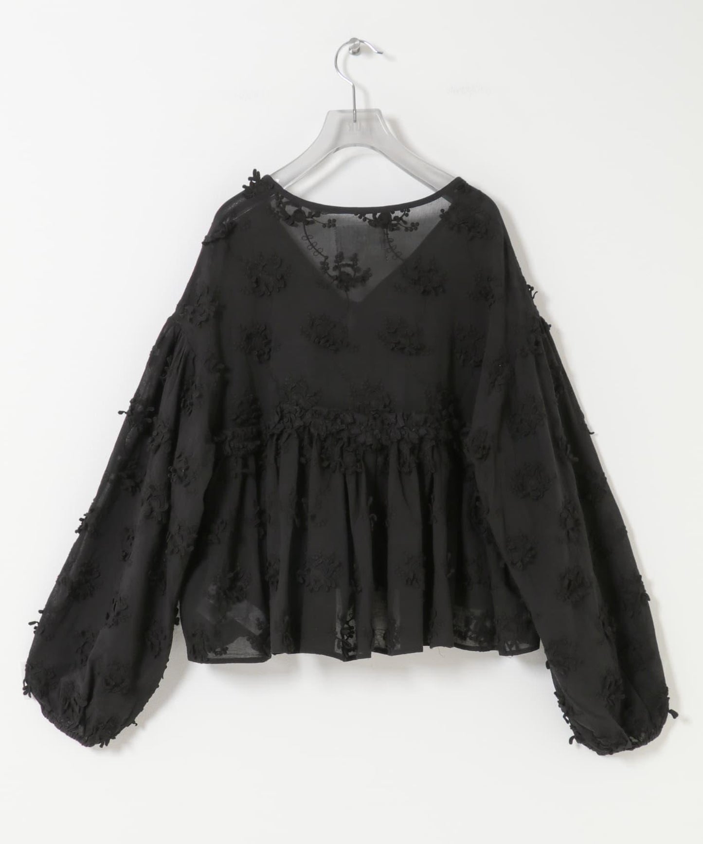 crinkle crinkle crinkle 3D EMBROIDERY 小披肩