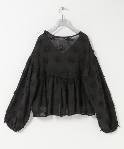 crinkle crinkle crinkle 3D EMBROIDERY 小披肩