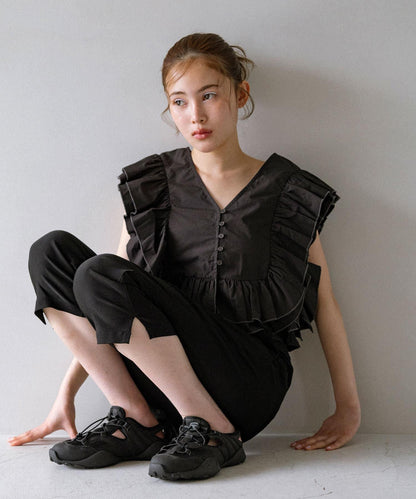 剪裁設計網面運動鞋