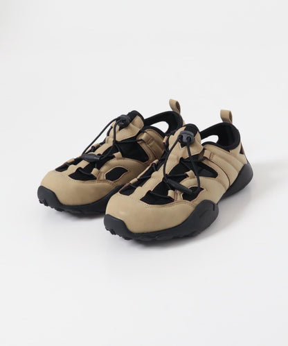 剪裁設計網面運動鞋