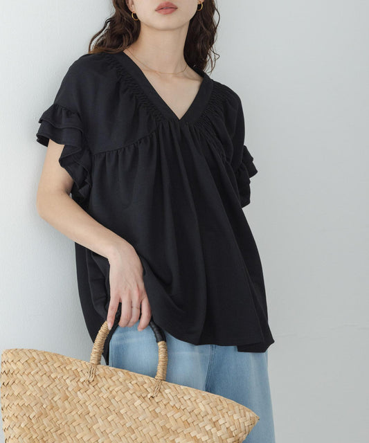 抽褶荷葉袖設計 套頭上衣