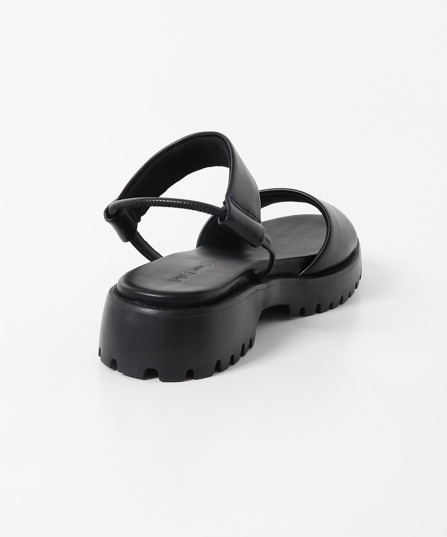 輕量雙綁帶涼鞋