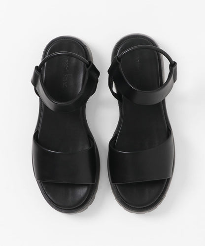 輕量雙綁帶涼鞋