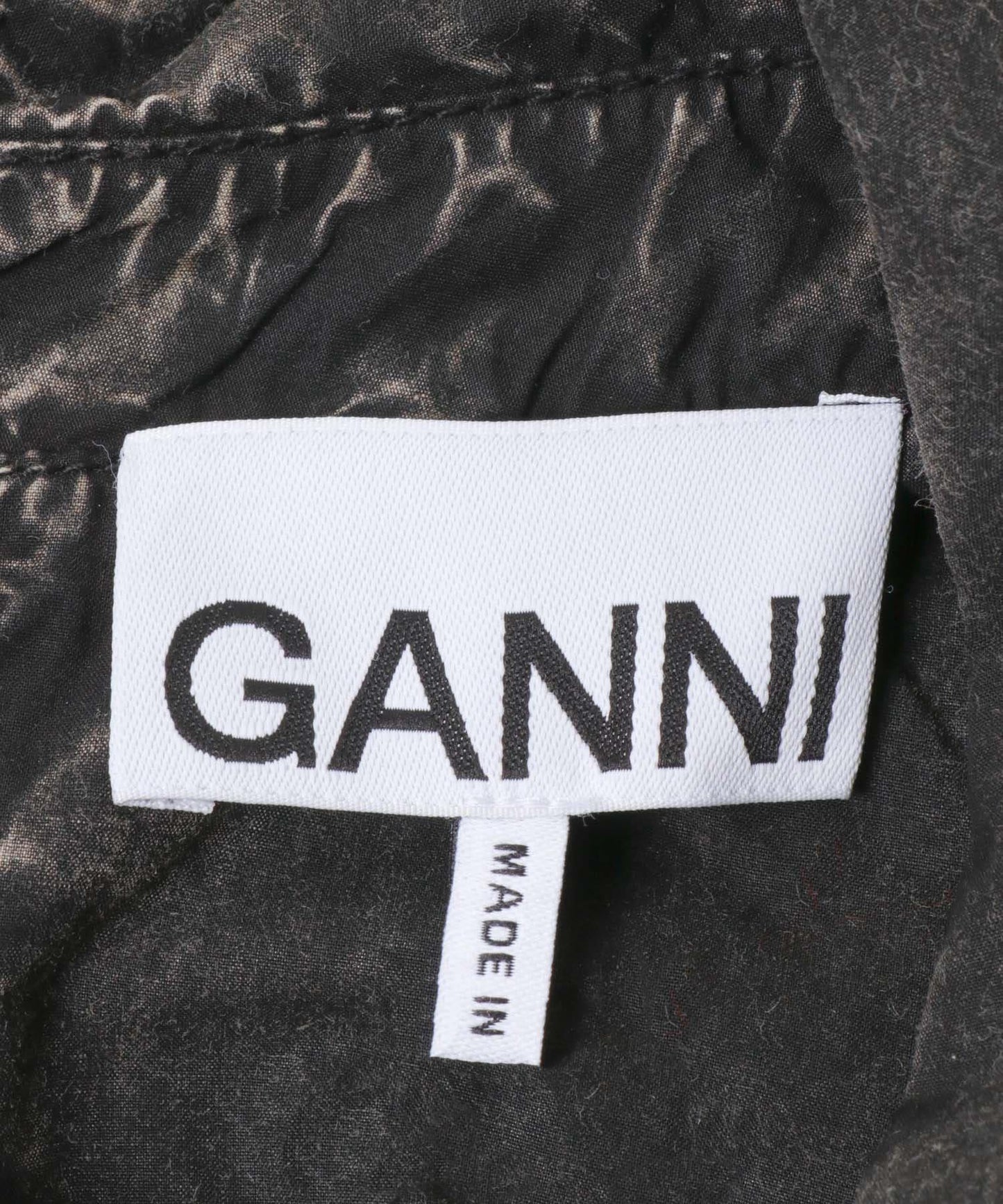 GANNI 成衣染色 荷葉邊設計 襯衫