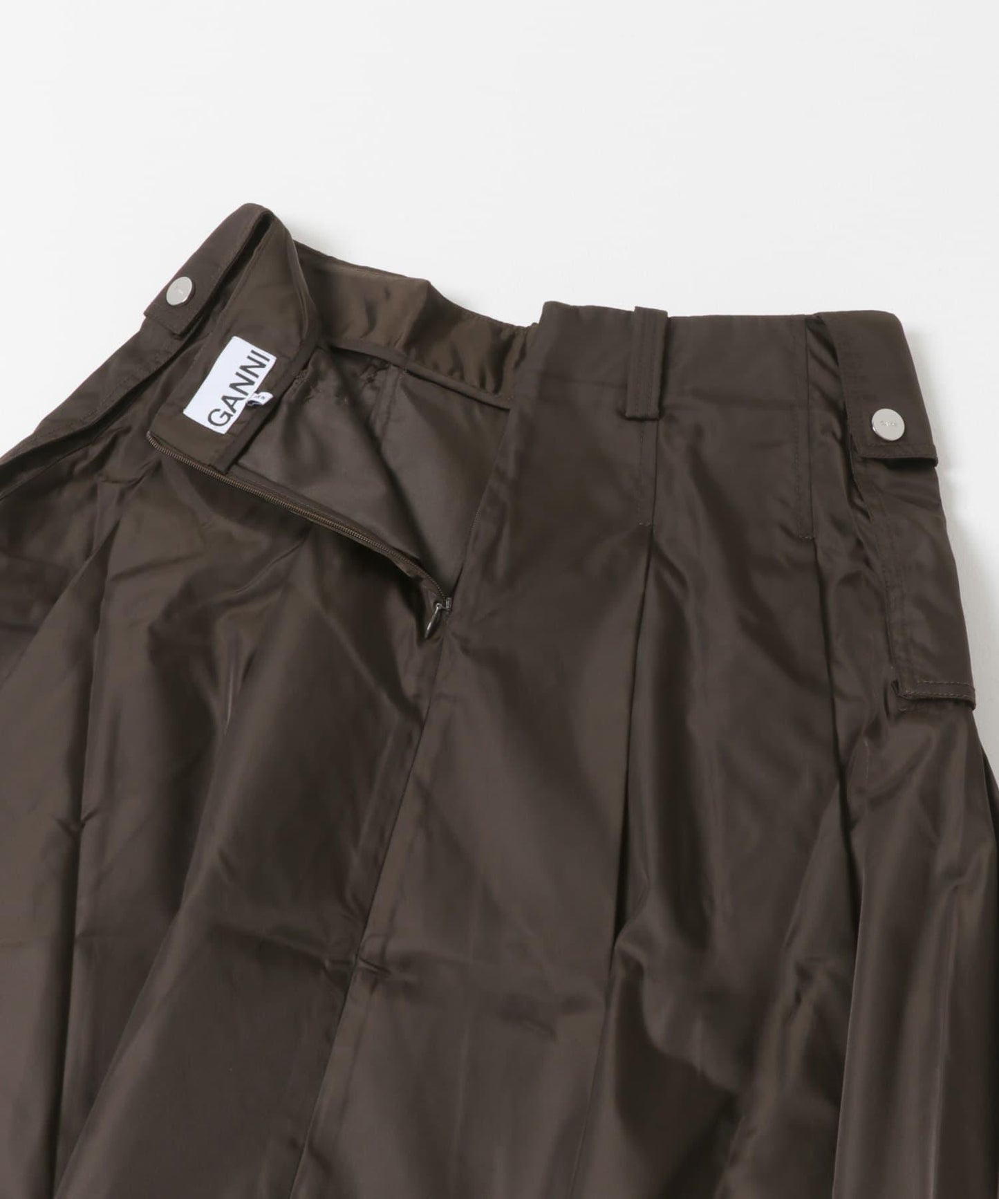 GANNI DUCHESSE NYLON POCKET SKIRT 半身裙